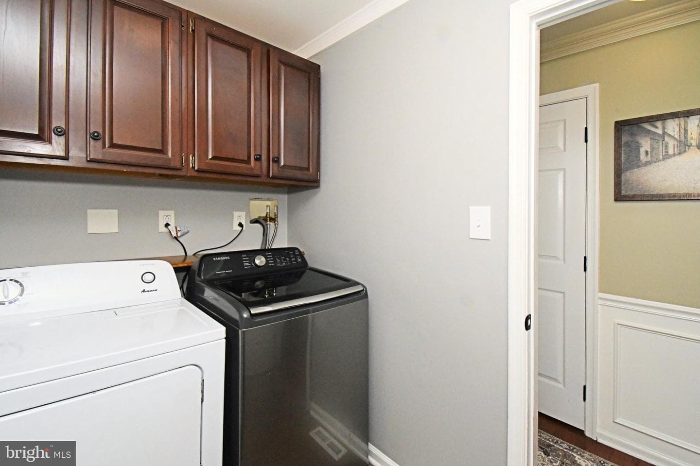 113 Clarion Drive photo 32