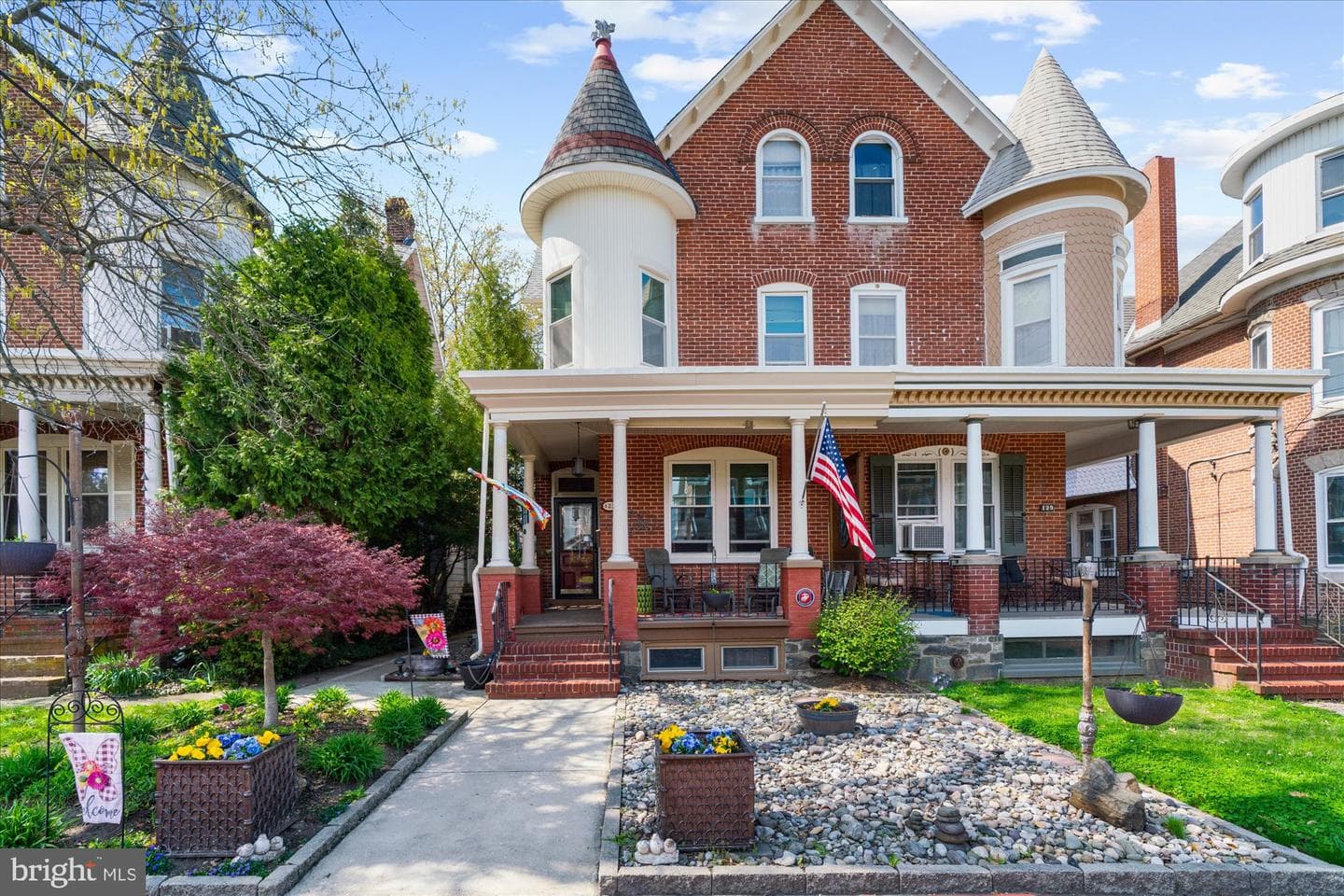 127 N Reading Avenue