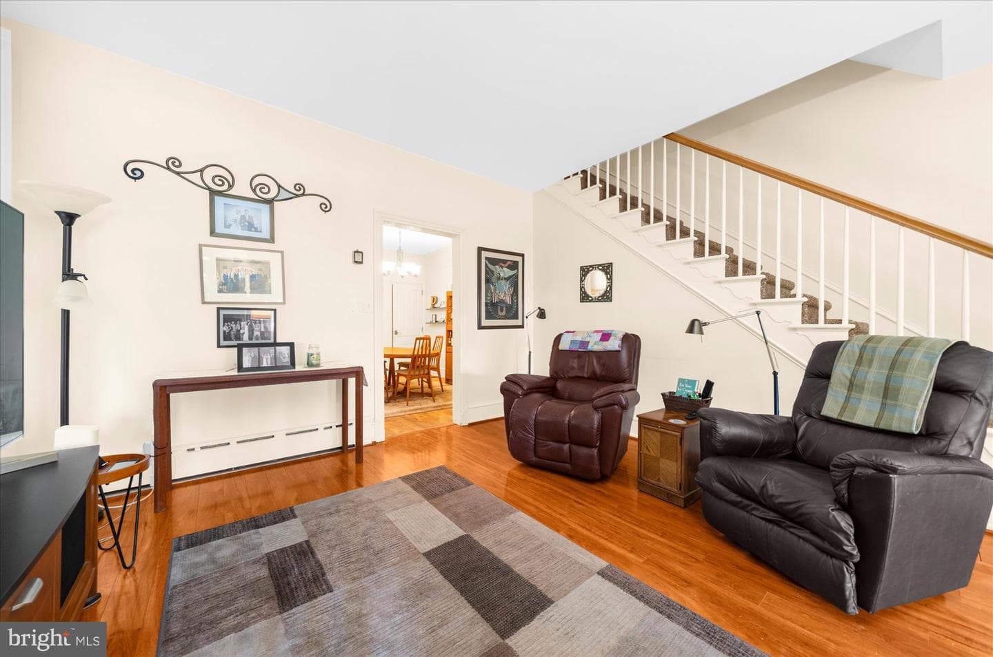 127 N Reading Avenue photo 8