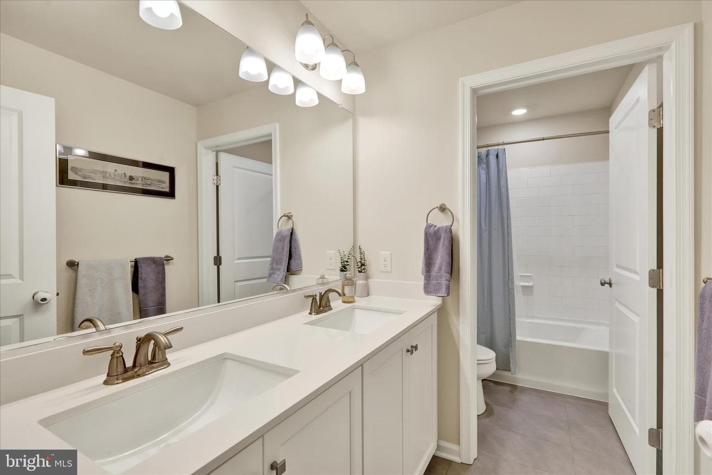 217 Merifield Court photo 26