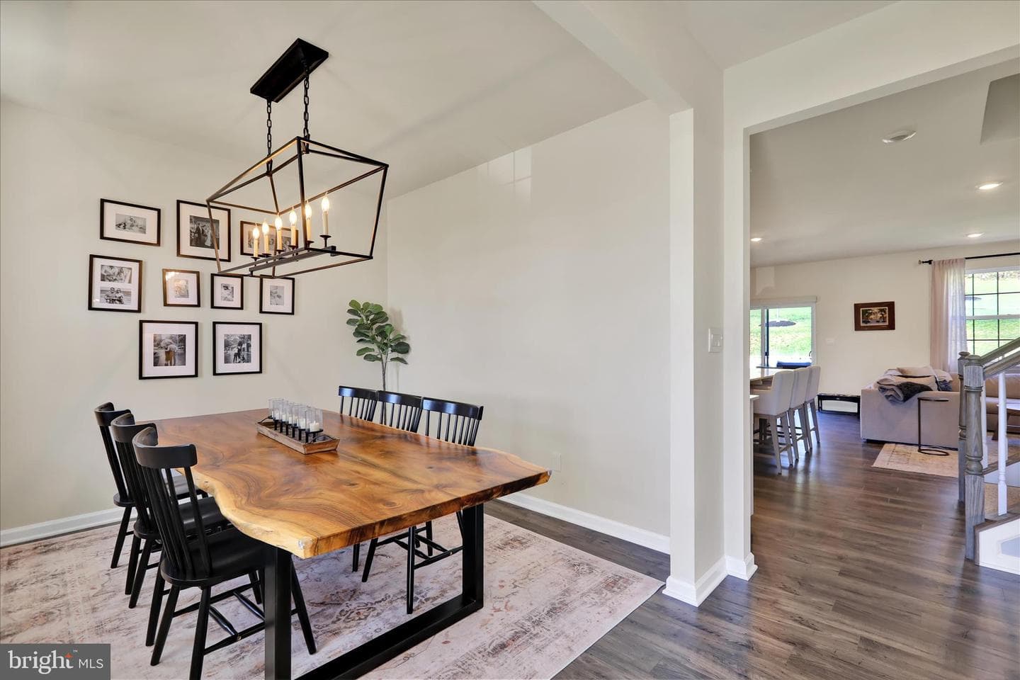 217 Merifield Court photo 5