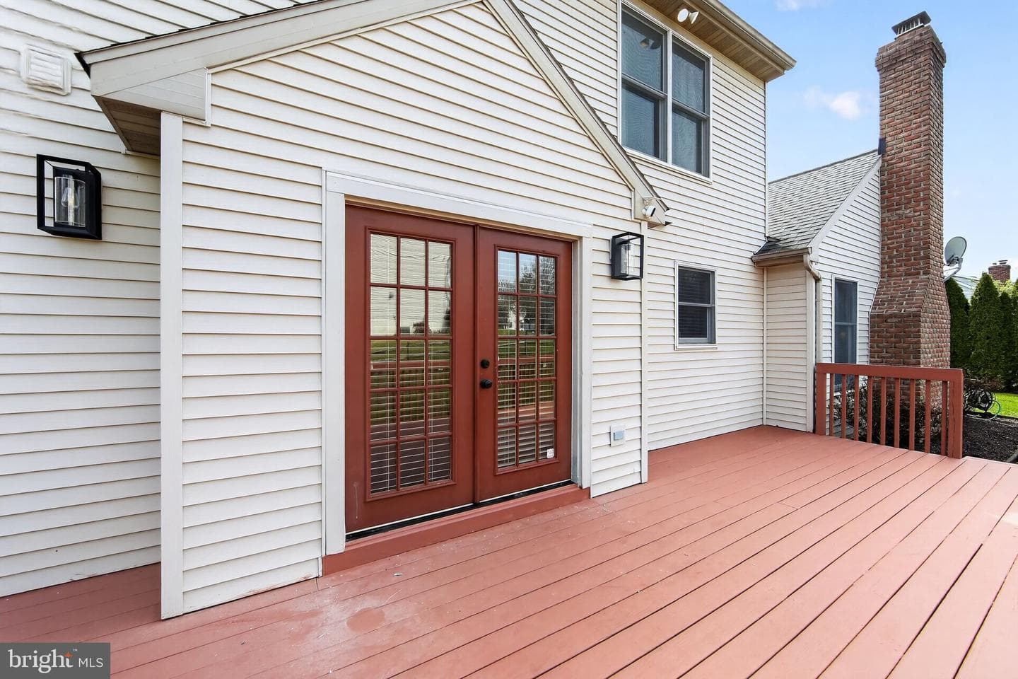 401 Russell Avenue photo 34