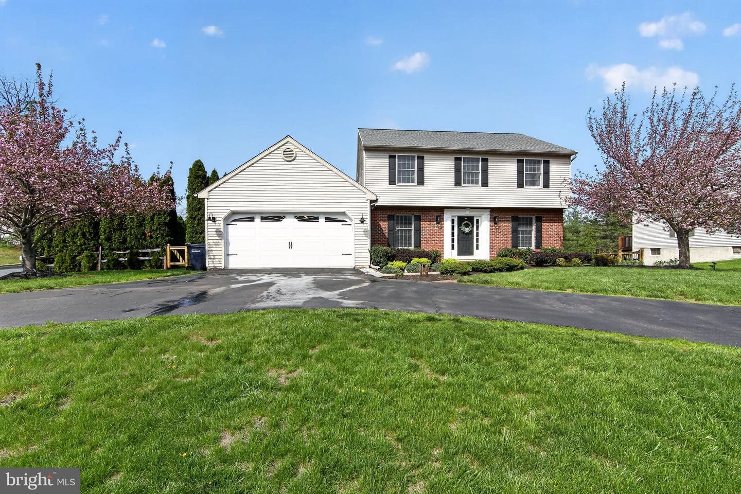 401 Russell Avenue photo 39