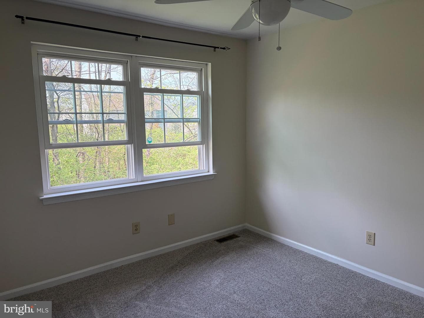 16 Matthew Drive photo 13