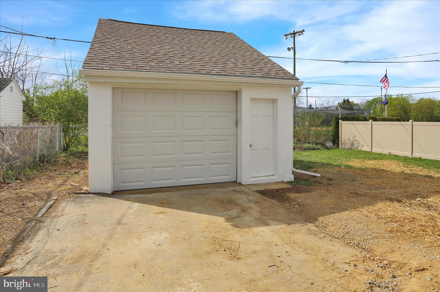 1006 Midway Avenue photo 7