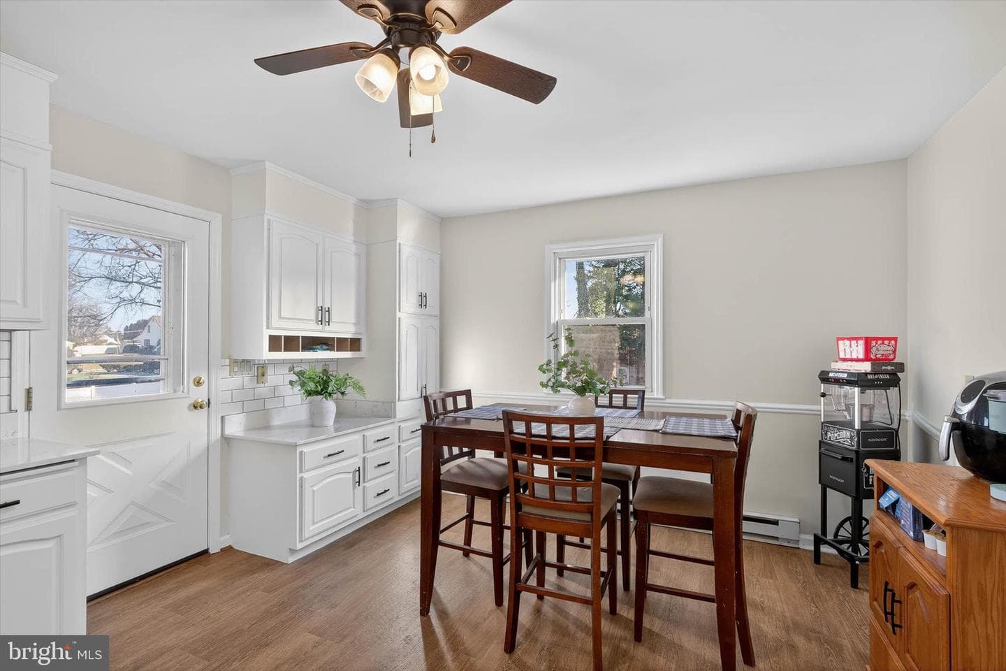 27 Rosemont Avenue photo 12