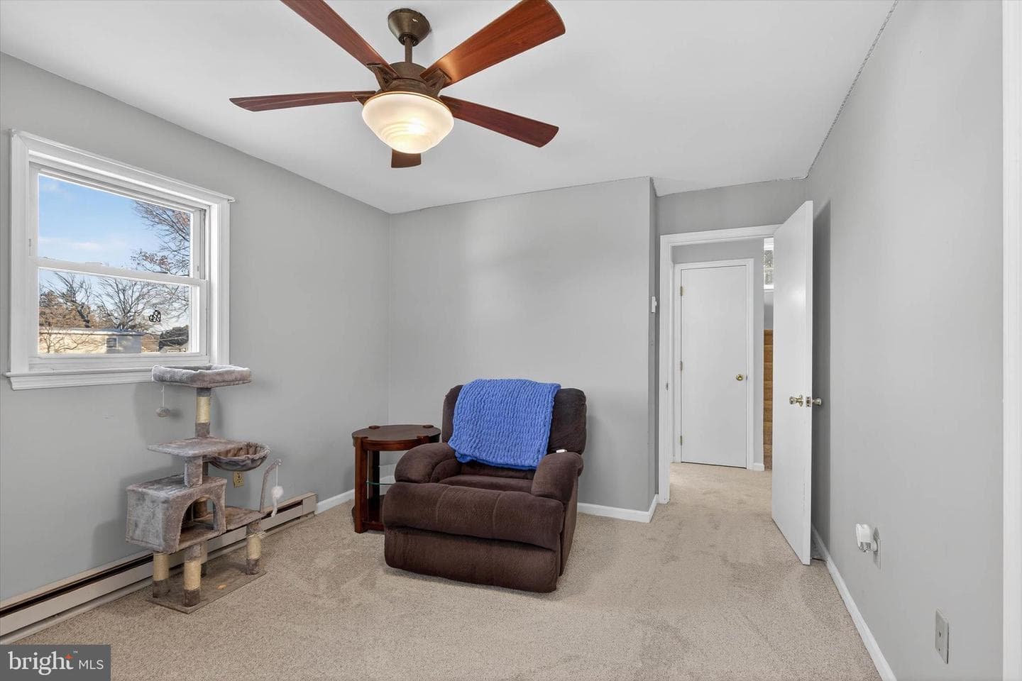 27 Rosemont Avenue photo 18