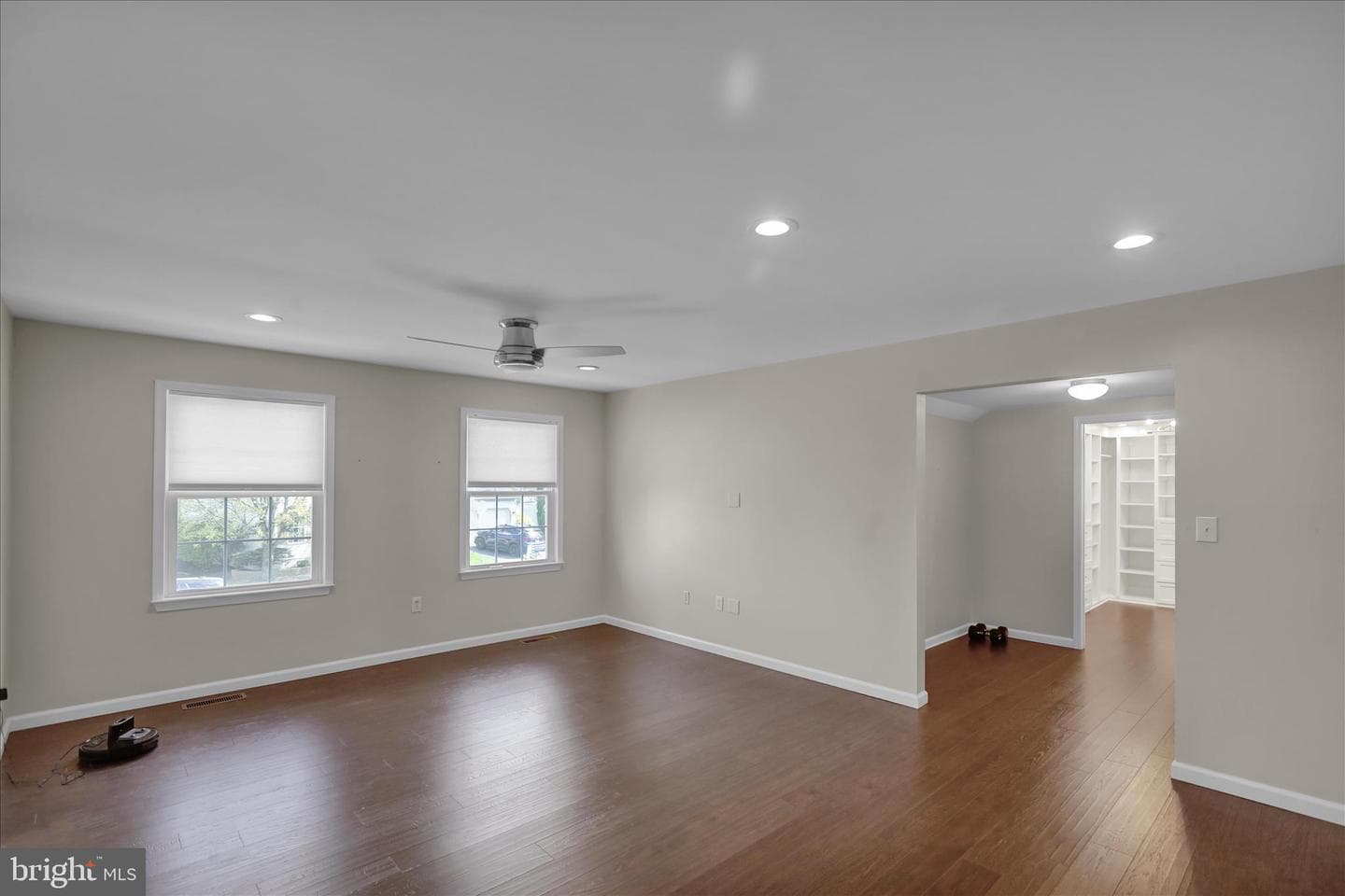 208 N Sandy Lane photo 34