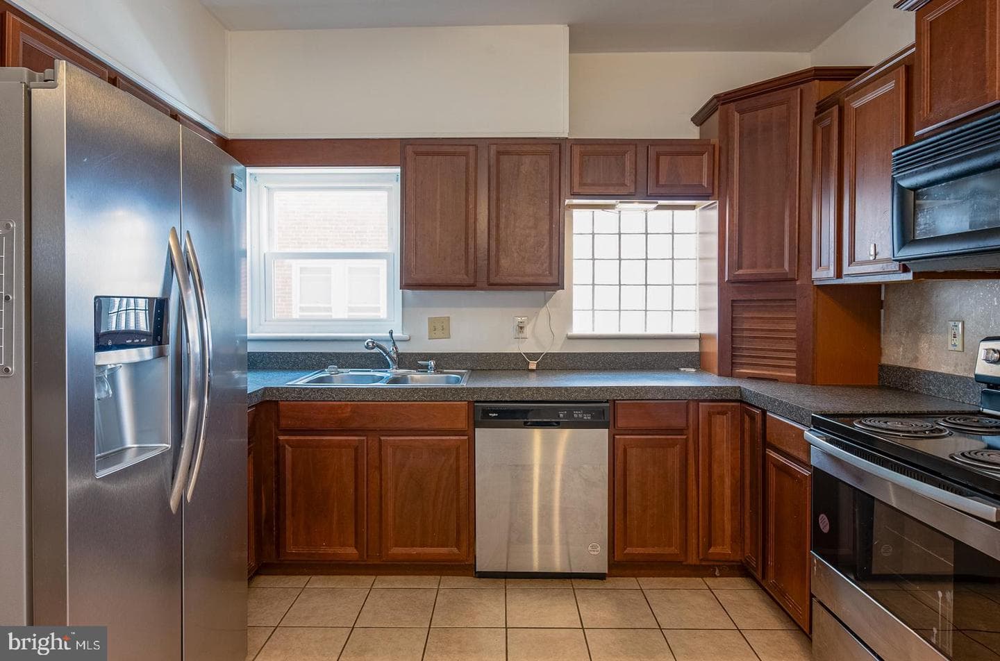 132 S Franklin Street photo 7
