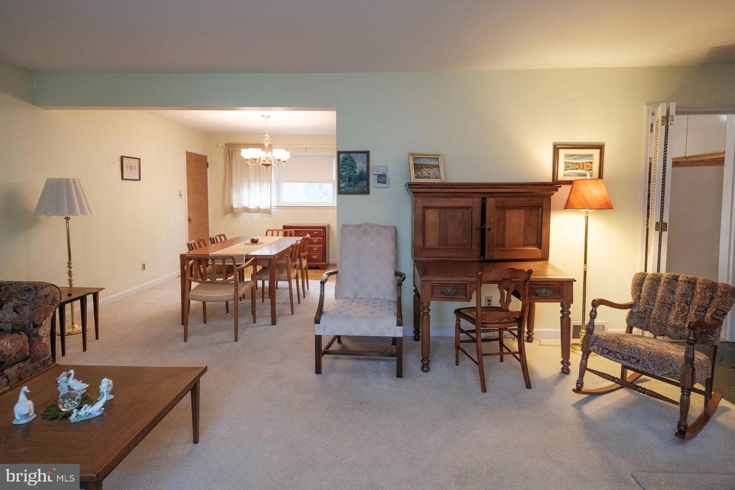 517 Berks Place photo 11