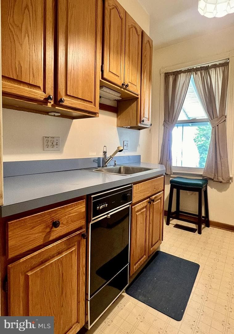 349 Chestnut Street photo 12