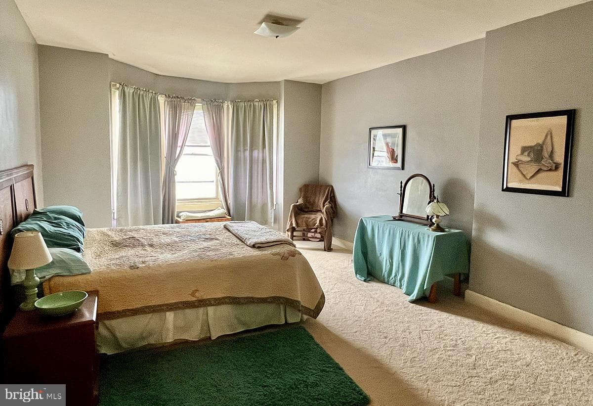349 Chestnut Street photo 14