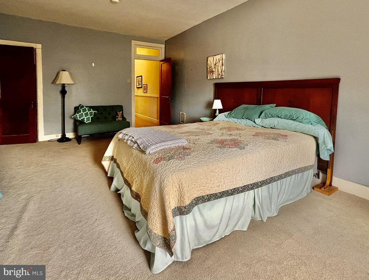 349 Chestnut Street photo 15