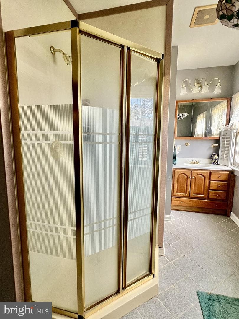 349 Chestnut Street photo 18