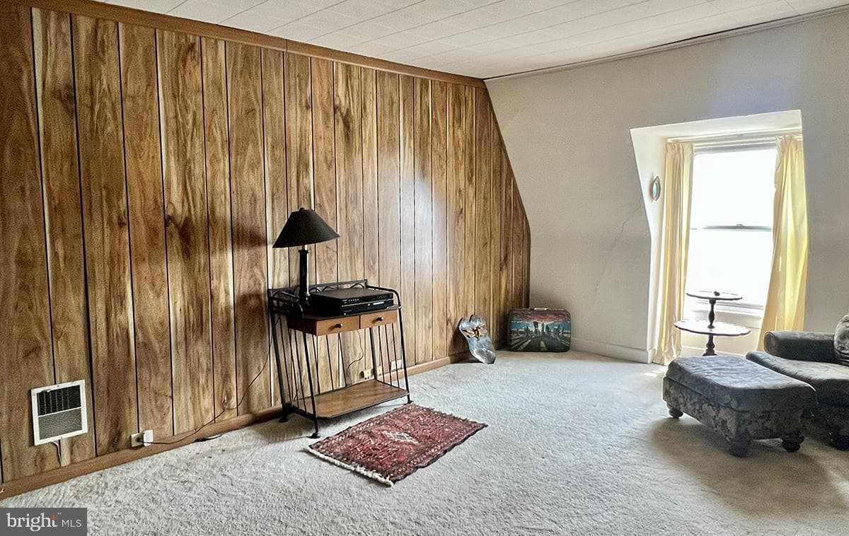 349 Chestnut Street photo 20