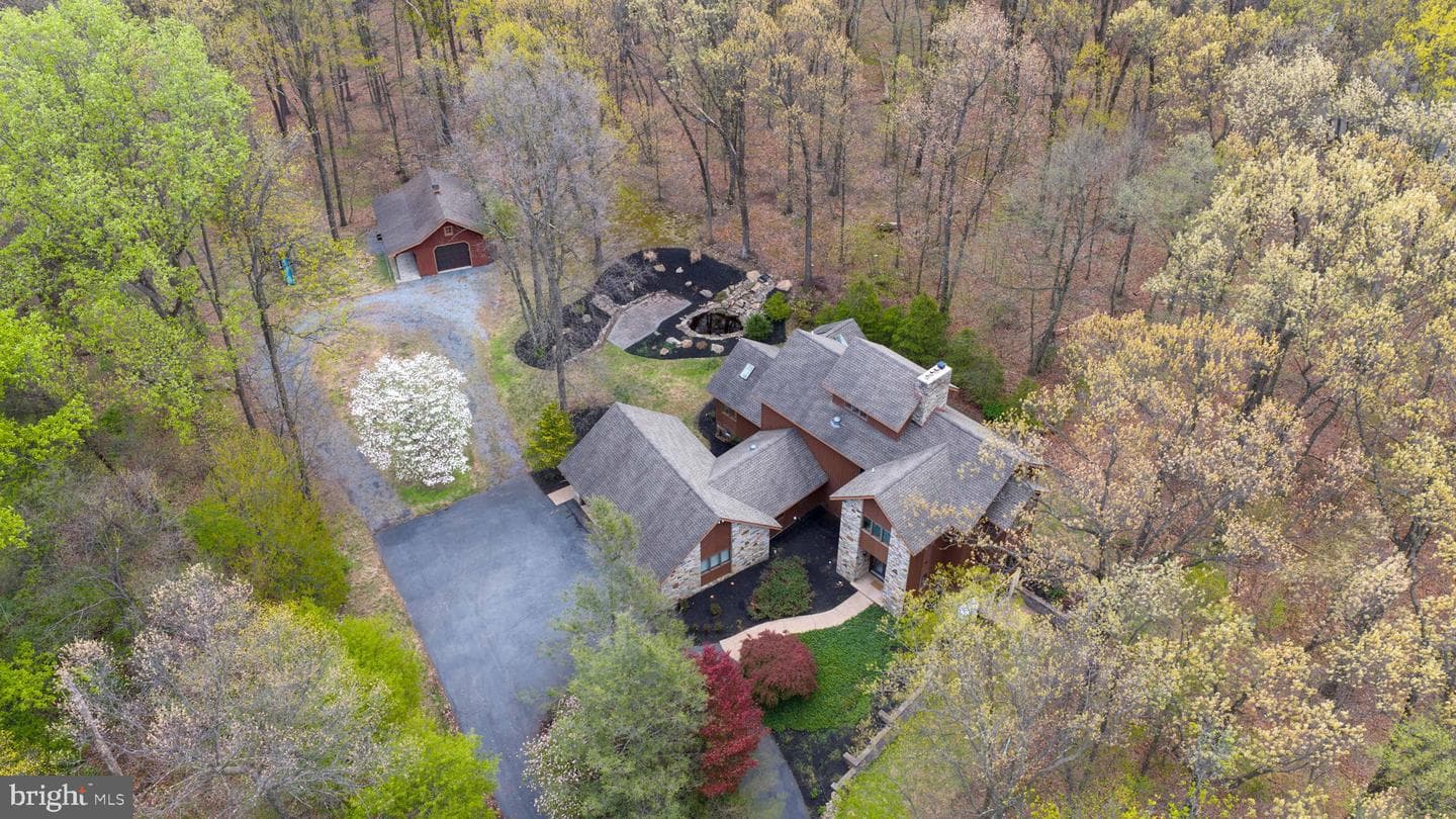 9 Wyndham Hill Drive photo 2