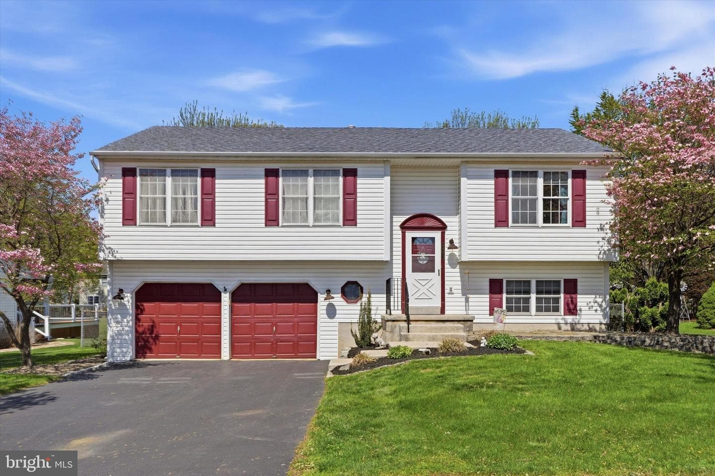 4451 Green Tree Road photo 1