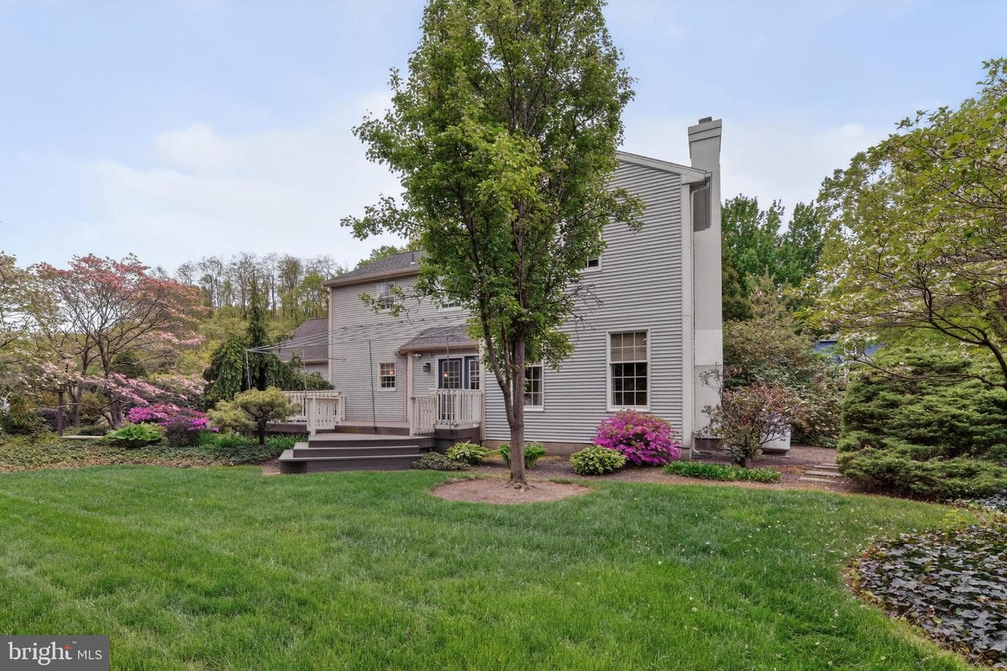 100 Deborah Drive photo 35