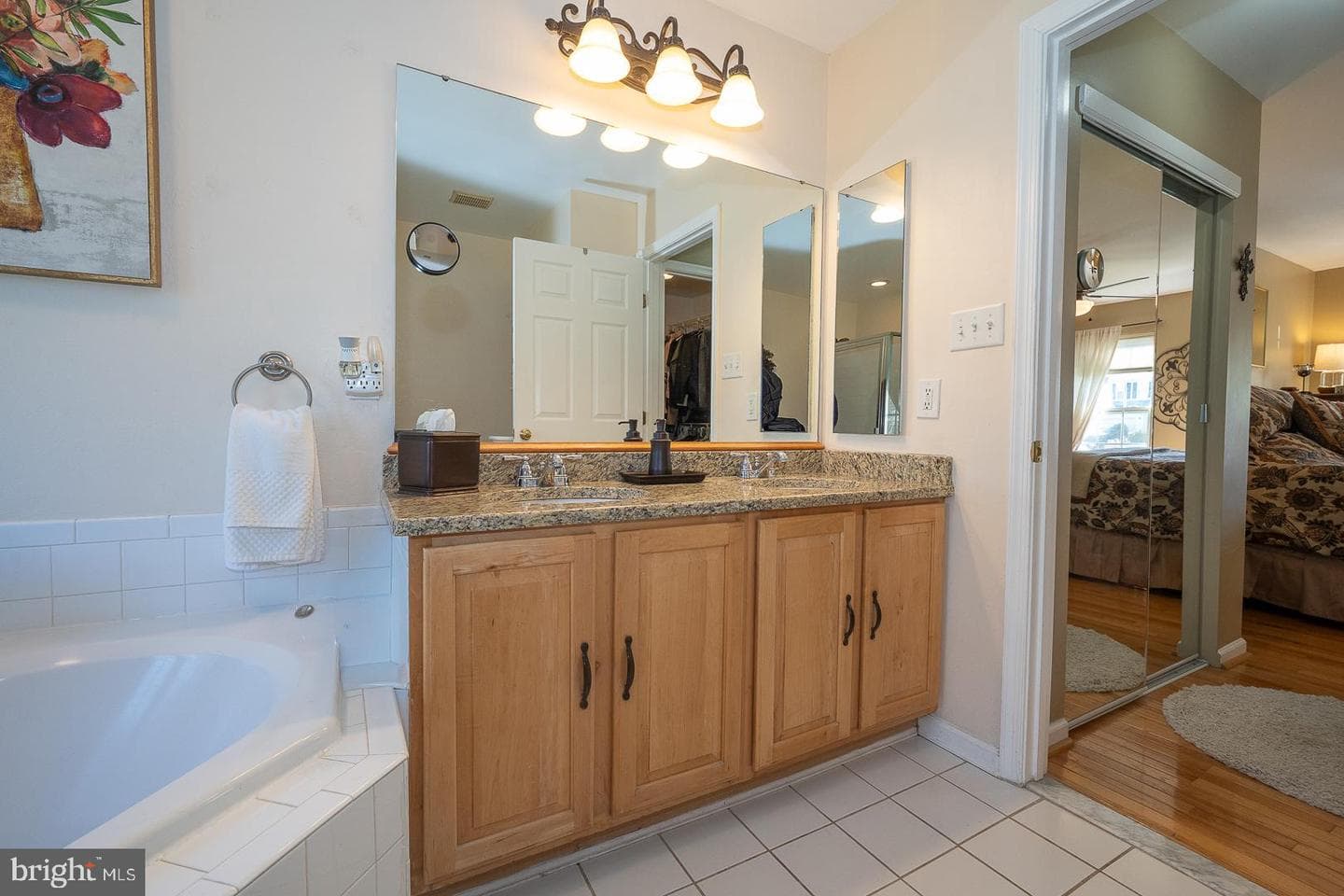 903 Maplewood Drive photo 26