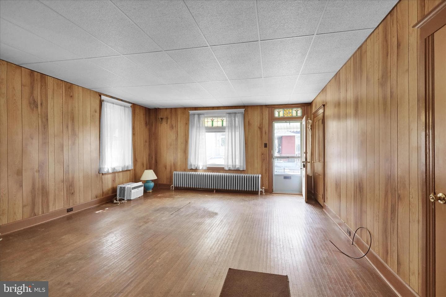 41 W Washington Street photo 6