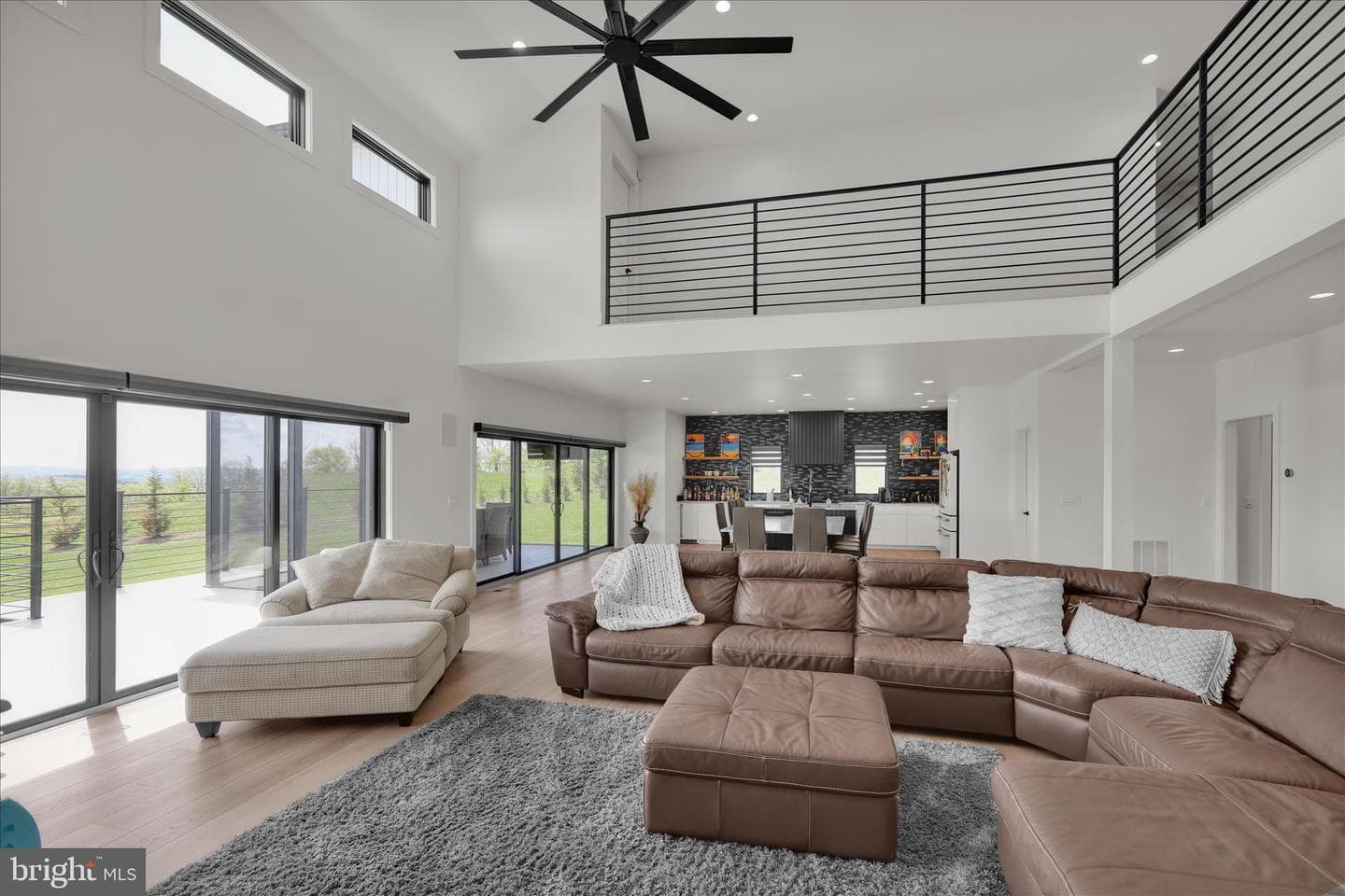 1064 Rick Road photo 17