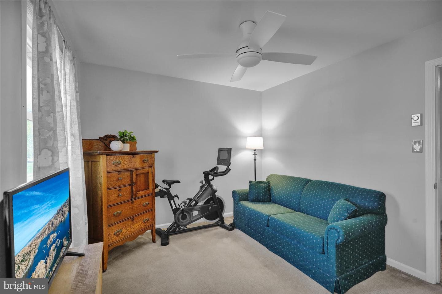 402 Columbus Street photo 25