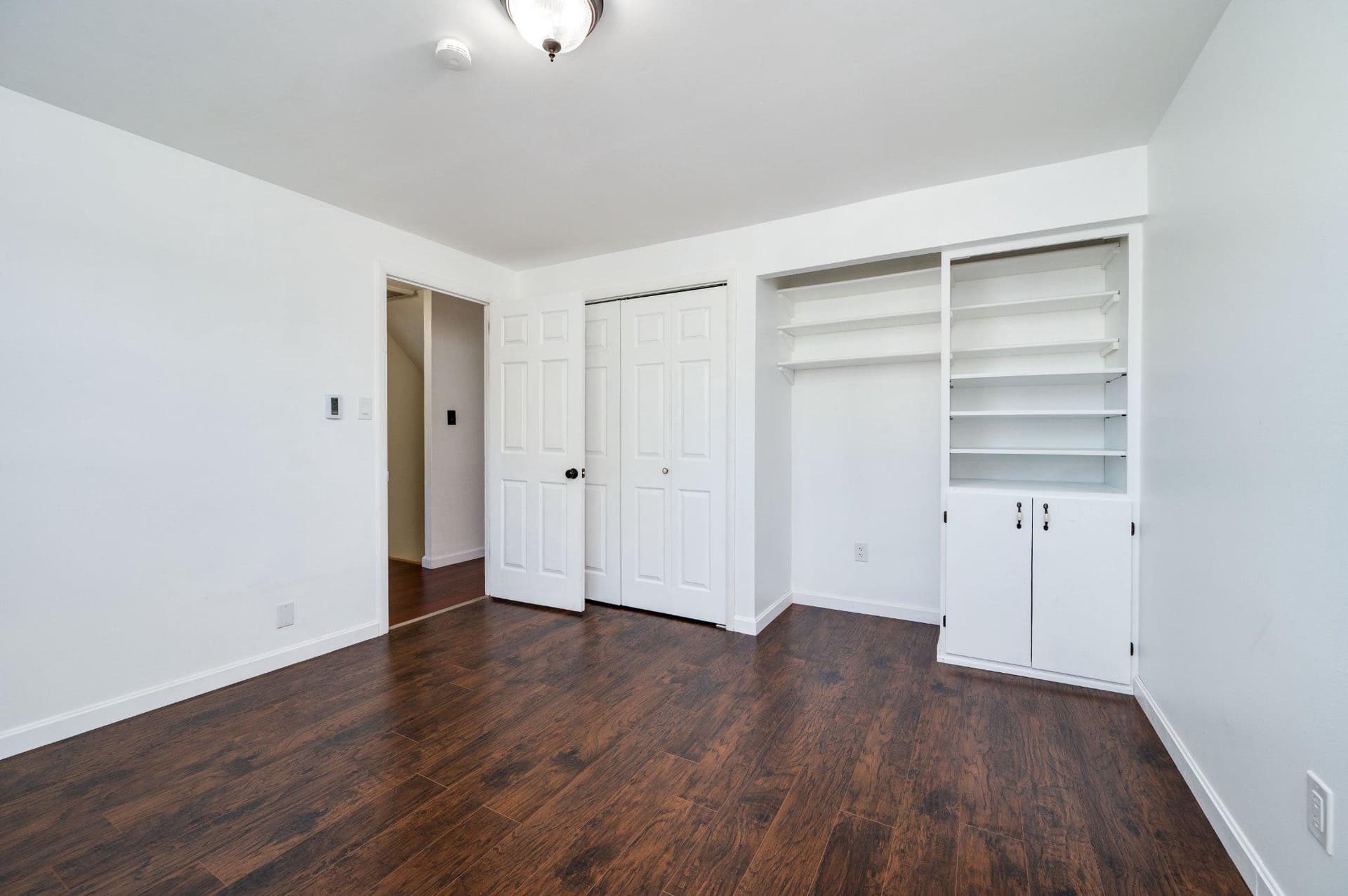 4 S Buttonwood Street photo 15