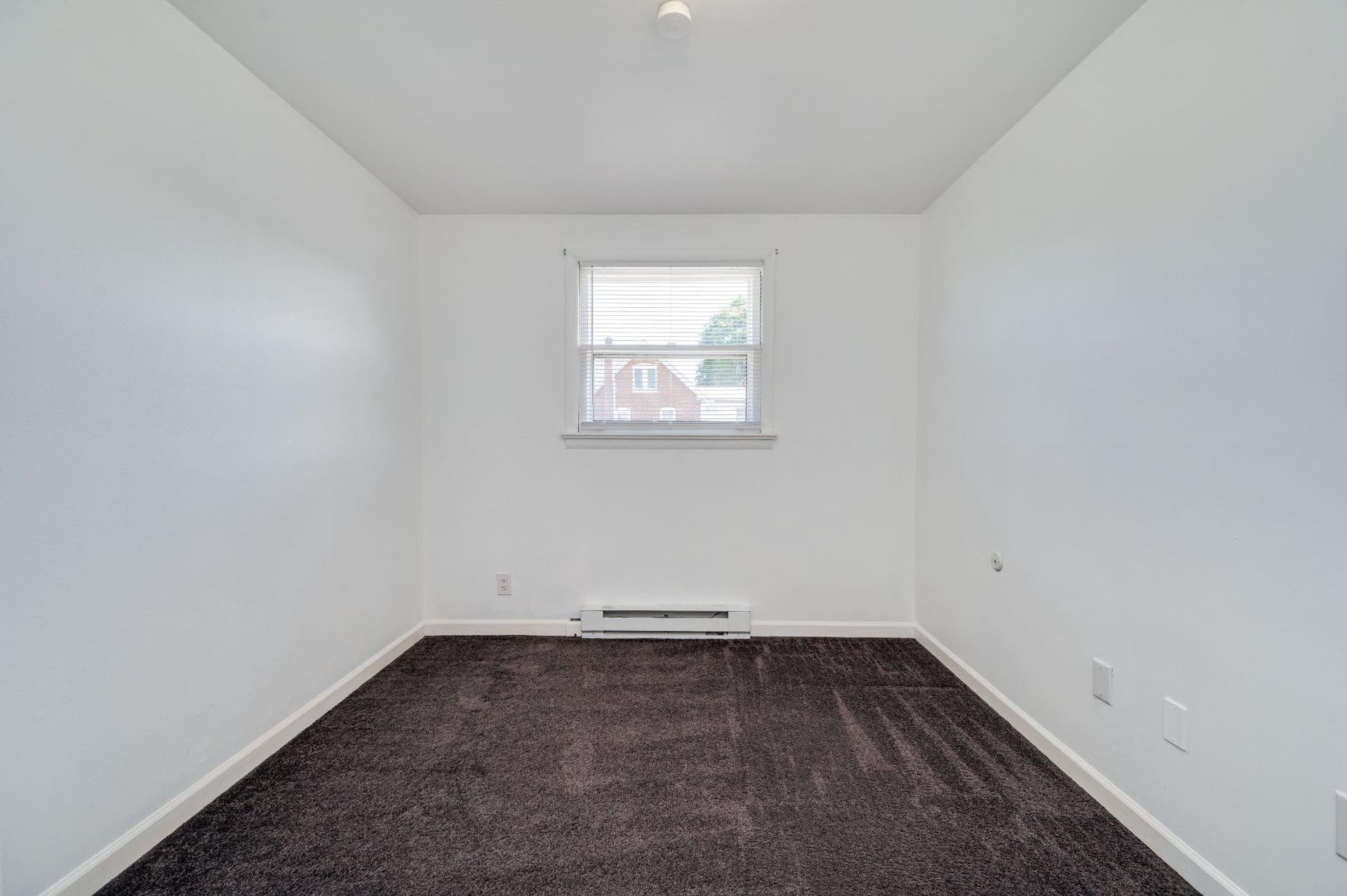 4 S Buttonwood Street photo 20