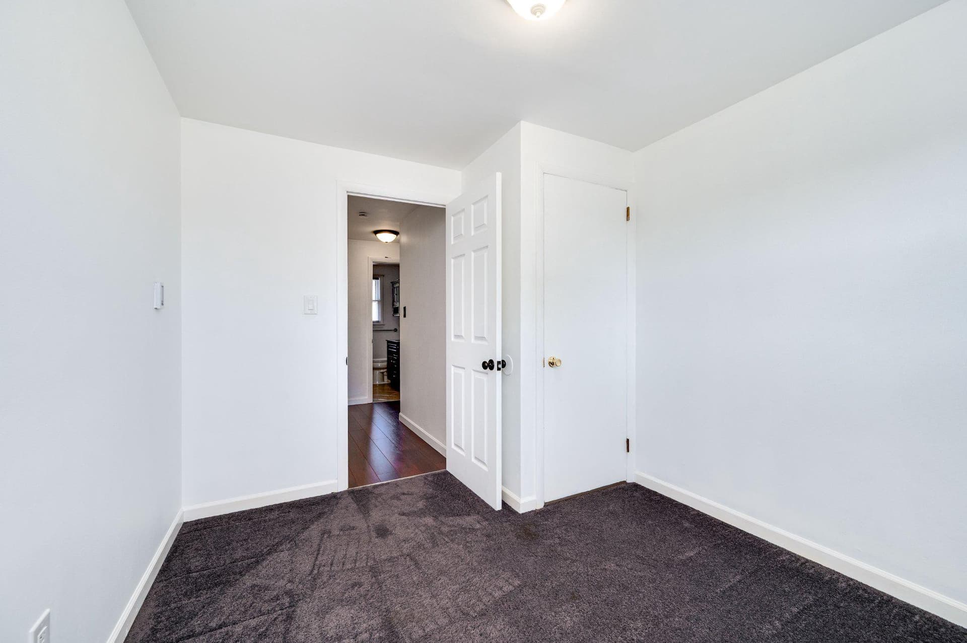 4 S Buttonwood Street photo 21