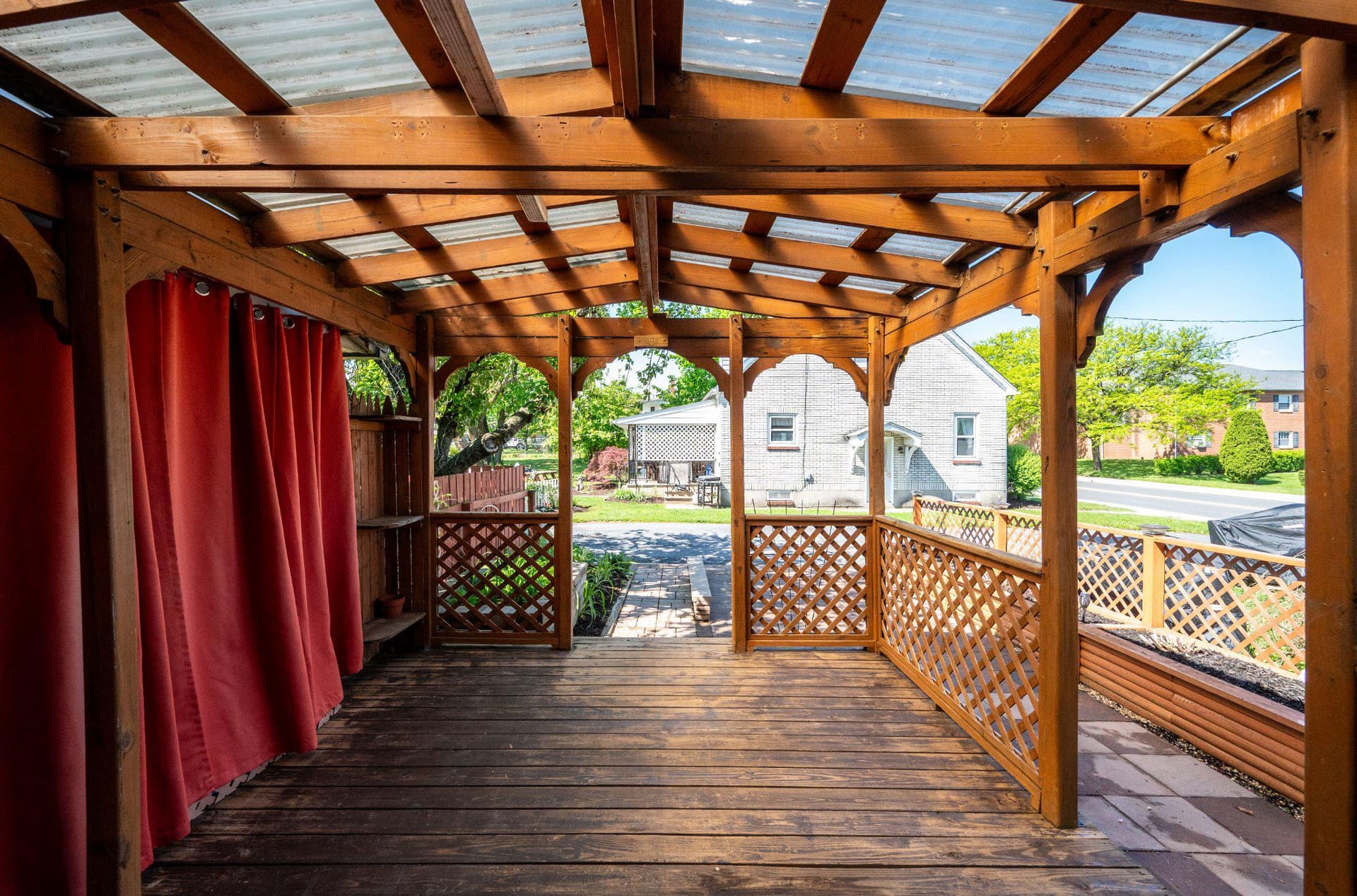 4 S Buttonwood Street photo 29