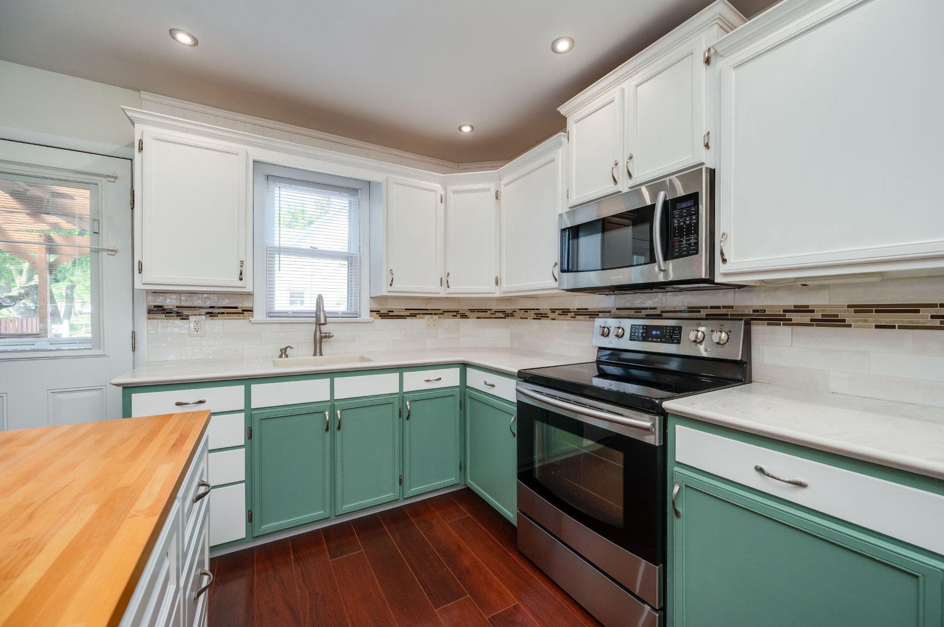 4 S Buttonwood Street photo 5