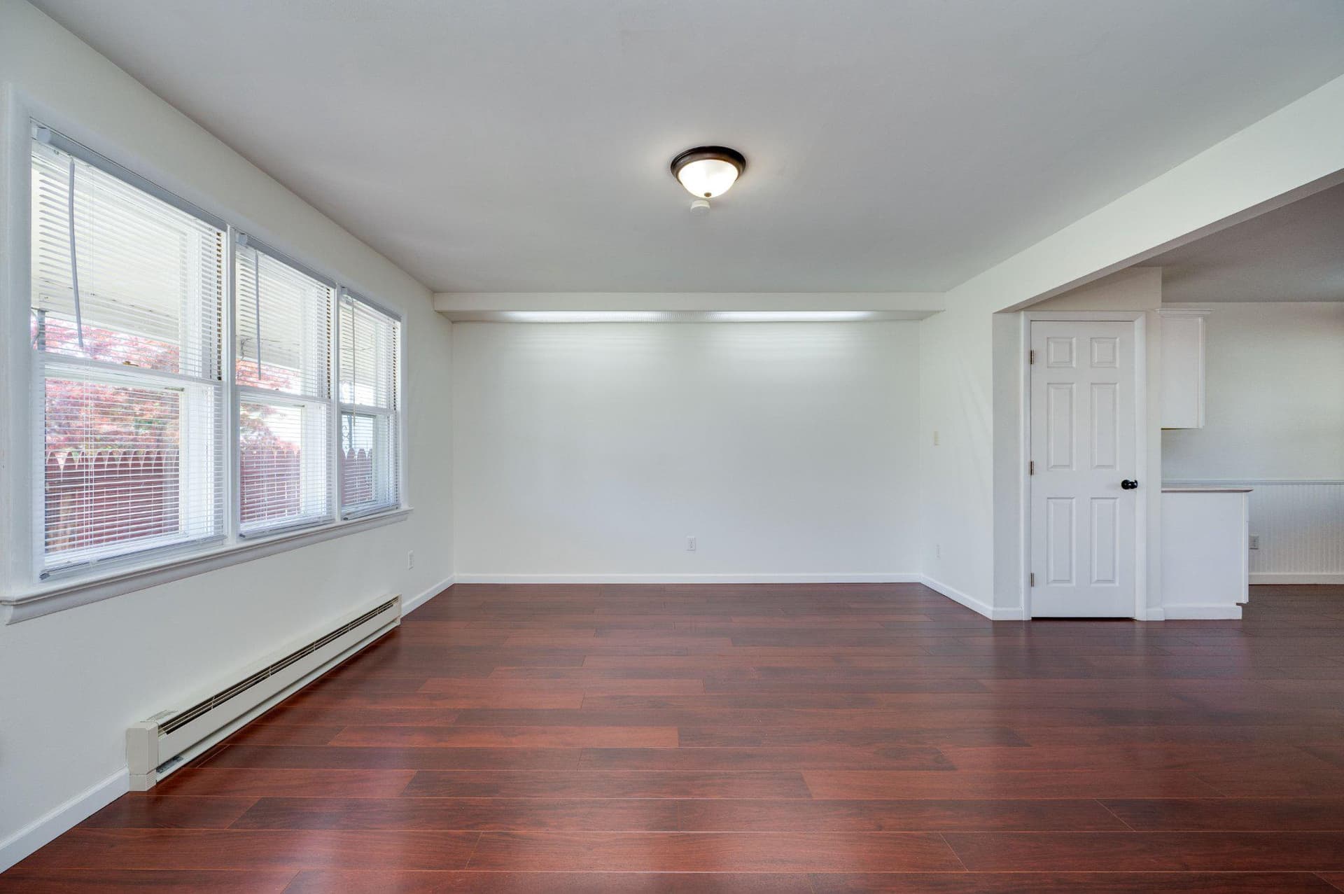 4 S Buttonwood Street photo 9