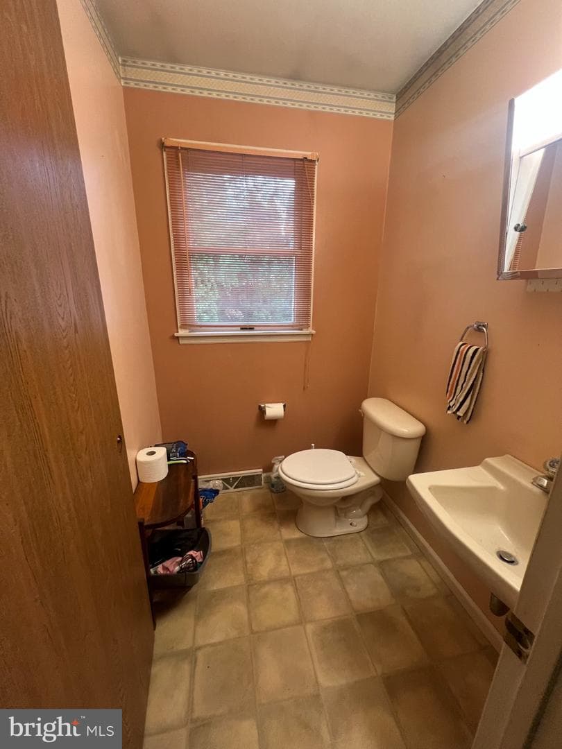 1776 Acorn Drive photo 9