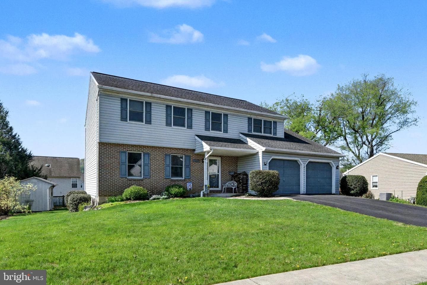 2614 Whittier Avenue photo 3