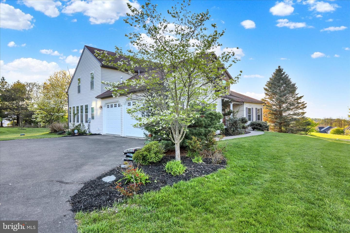 46 Augusta Lane photo 31