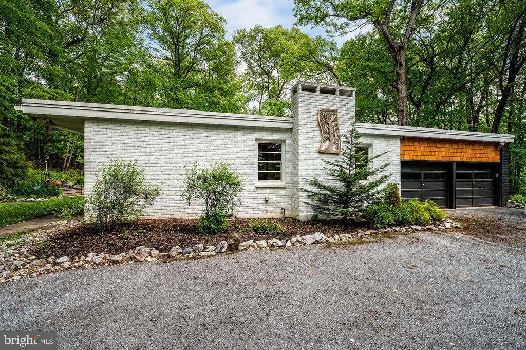 4660 Oley Turnpike Road photo 42