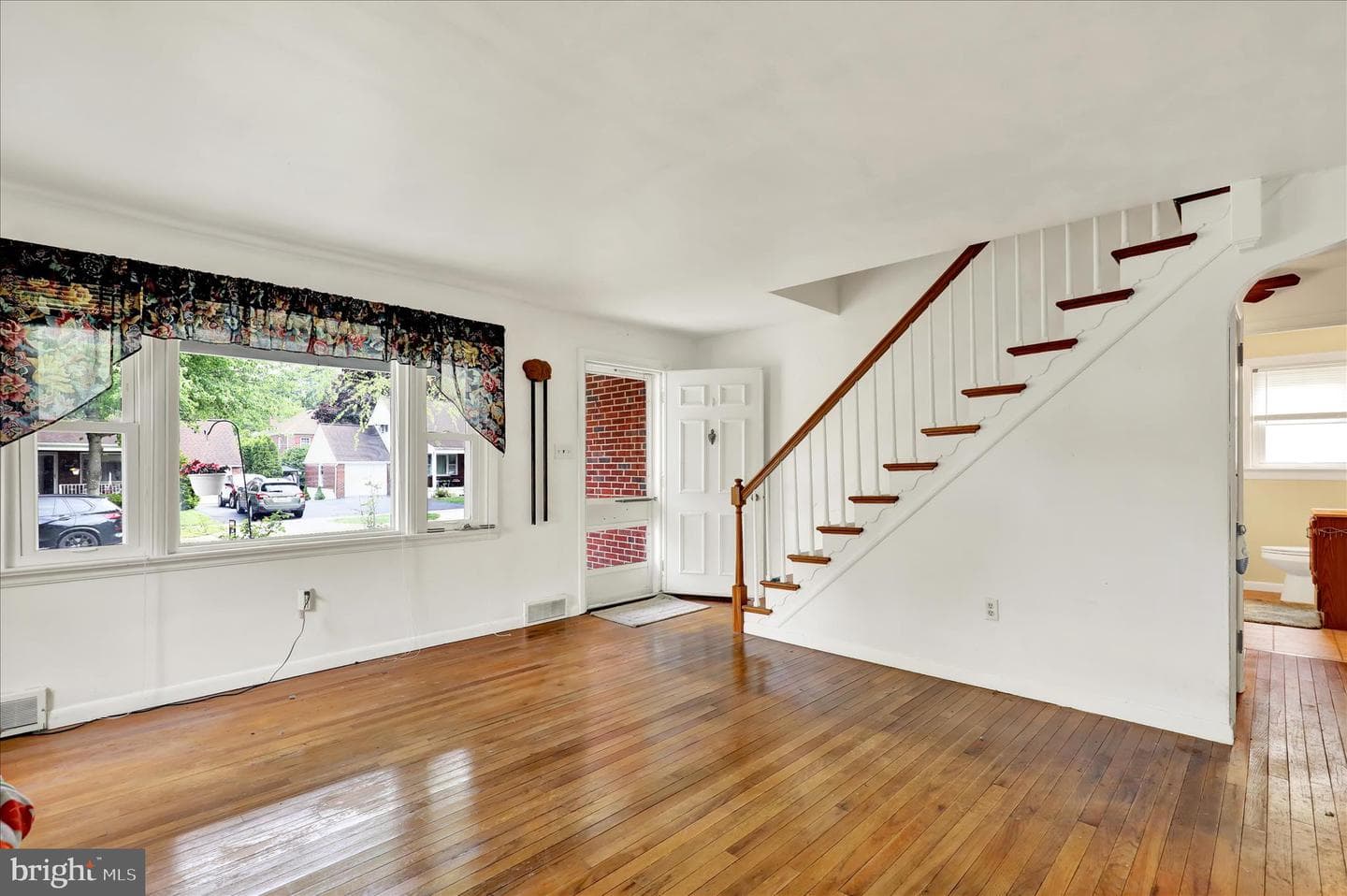 20 Valley Road photo 5