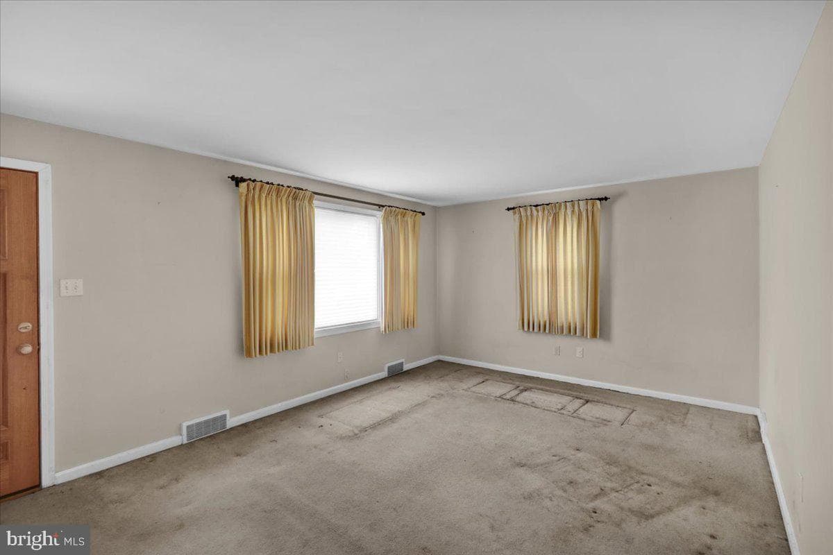 27 Woodland Road photo 5