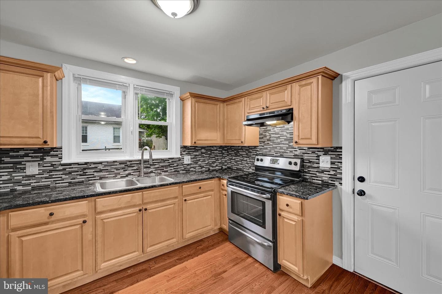 1469 Hancock Boulevard photo 13