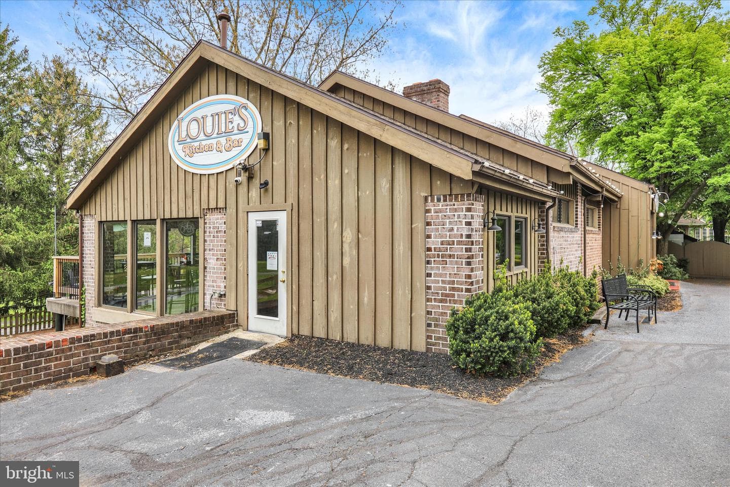 84 Winged Foot Drive photo 36