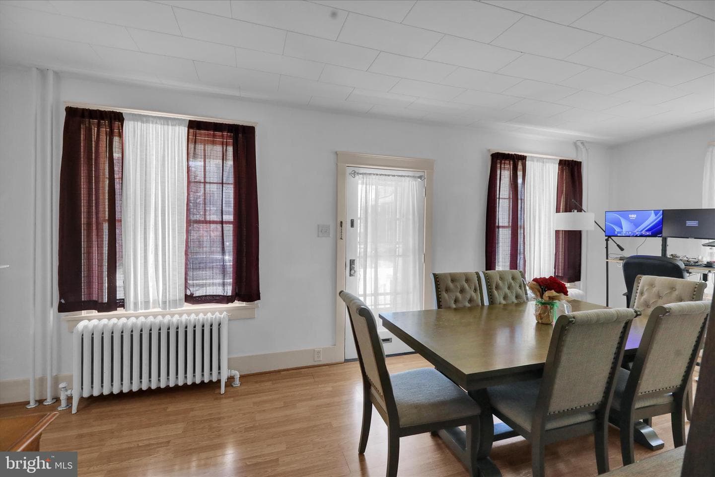 2023 Spring Street photo 9