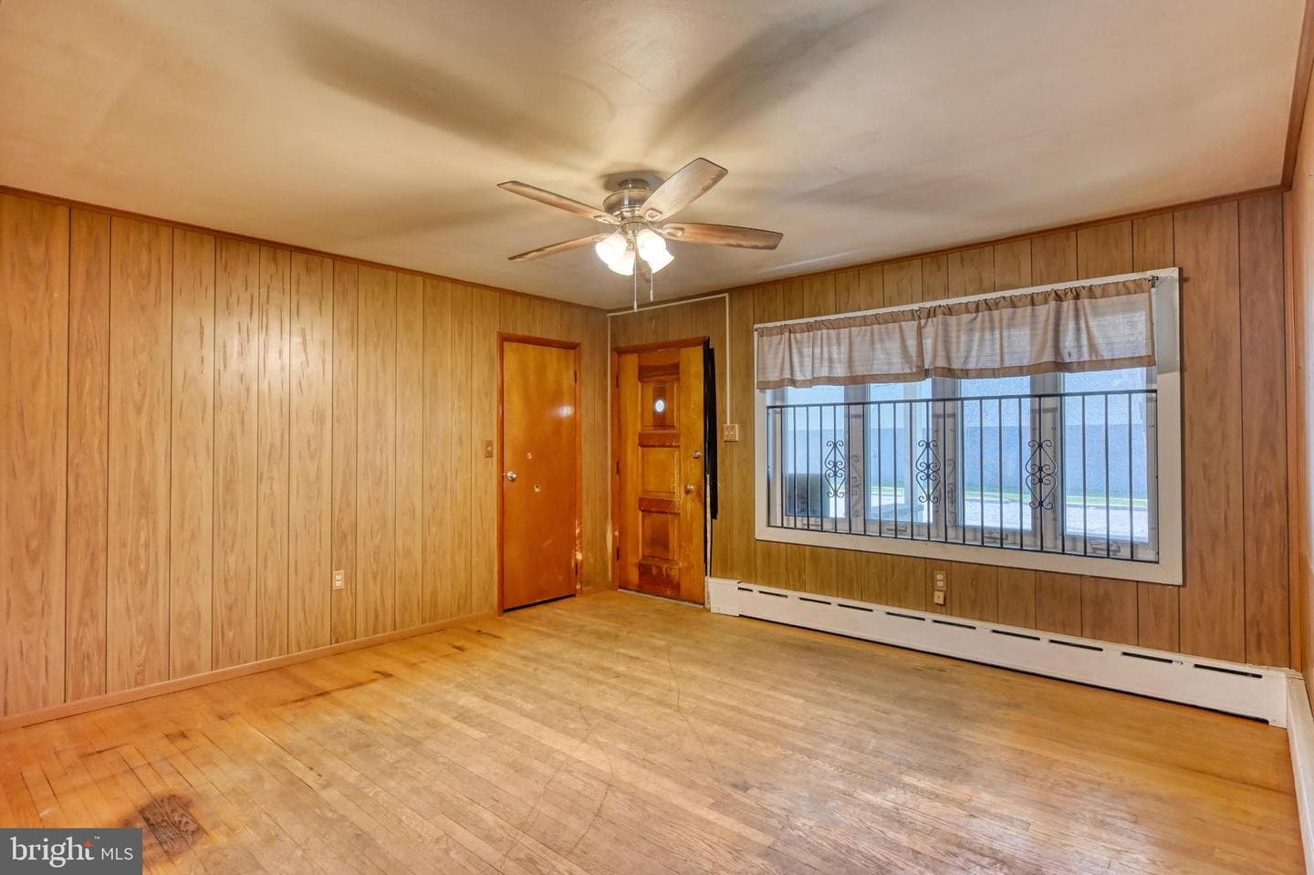 341 Hazel Street photo 4