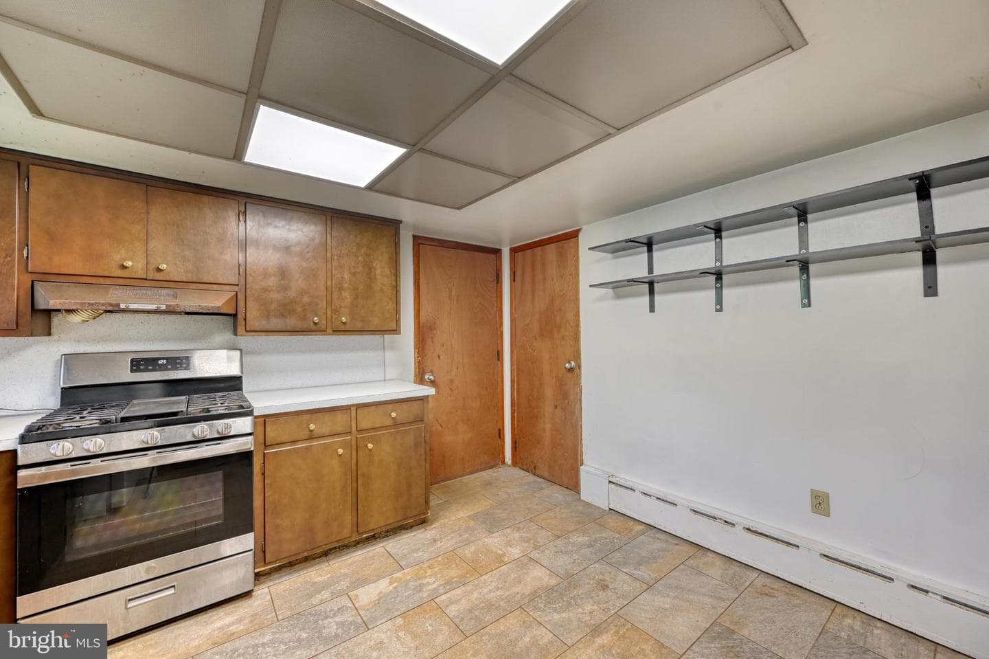 341 Hazel Street photo 8