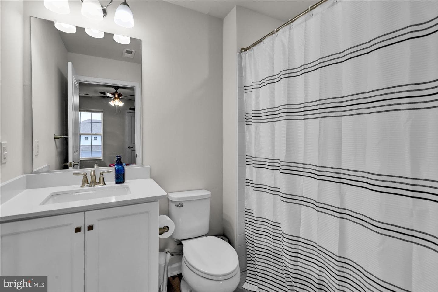 111 Teaberry Court photo 28