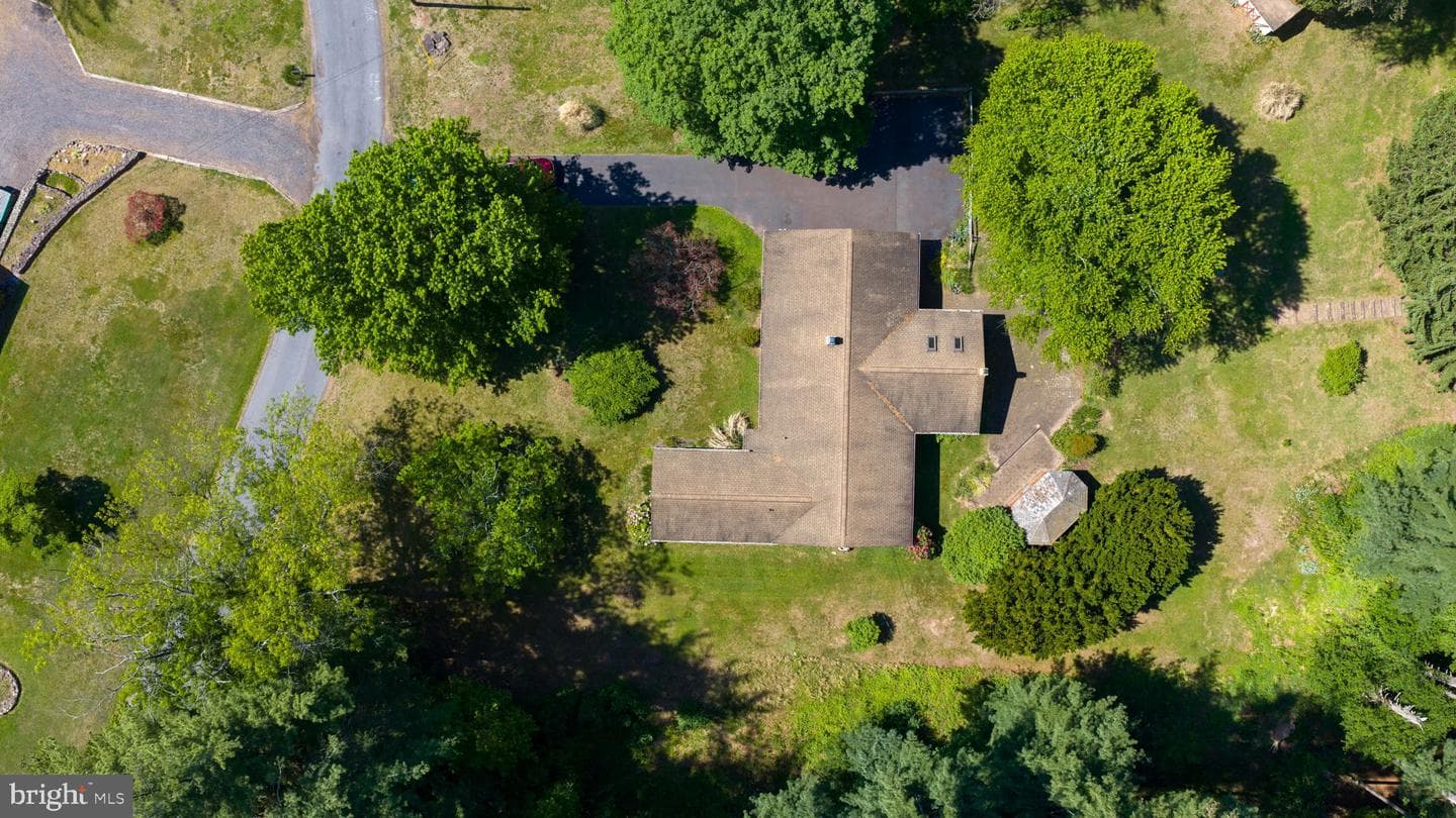 1421 Coldsprings Road photo 21