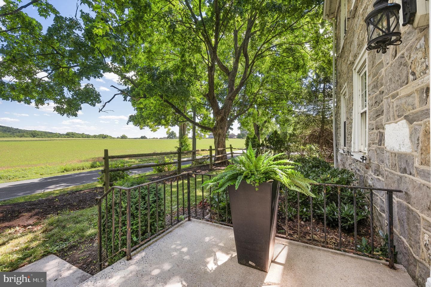 416 Snyder Road photo 8