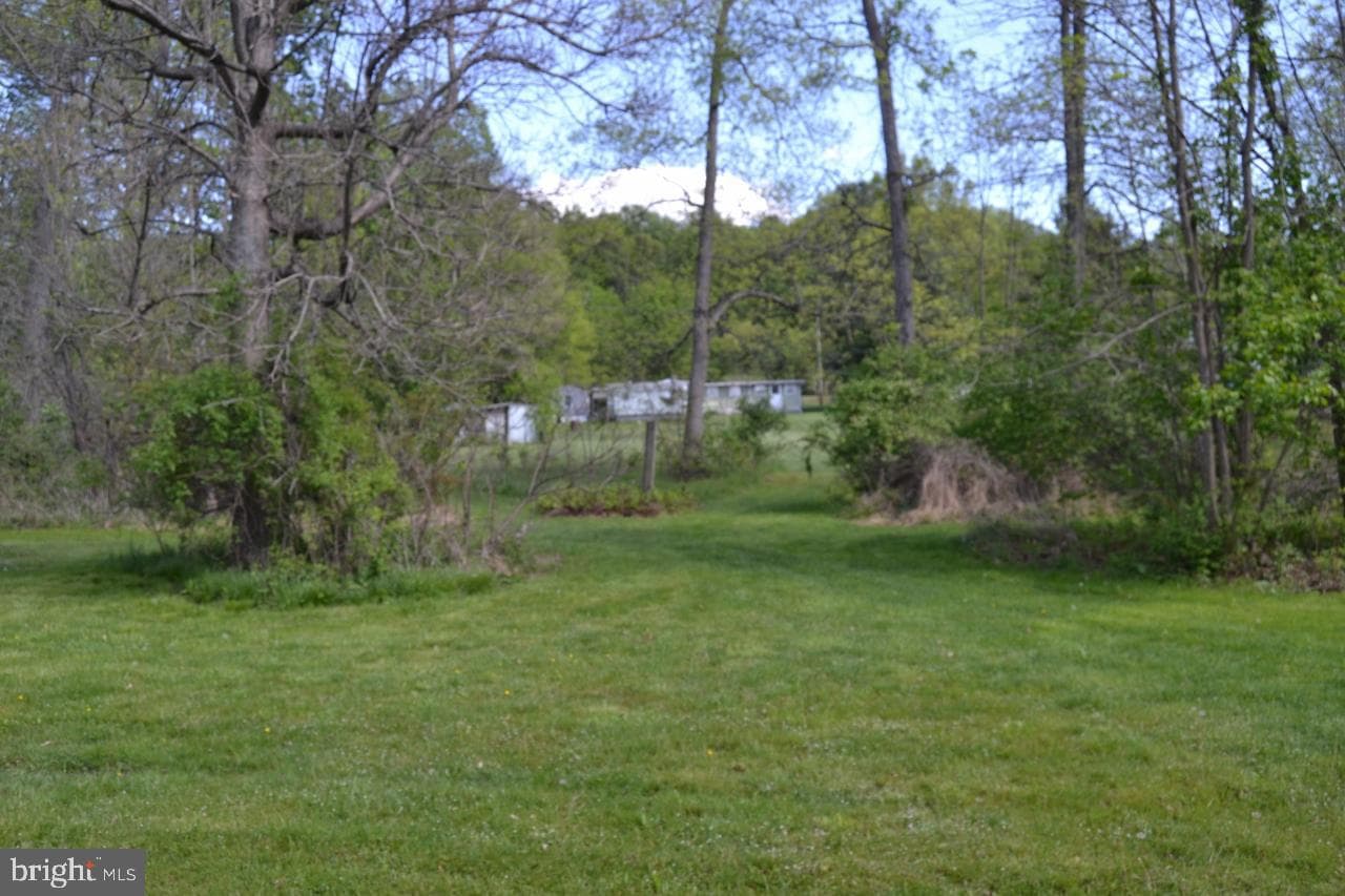 1045 Route 100 photo 15