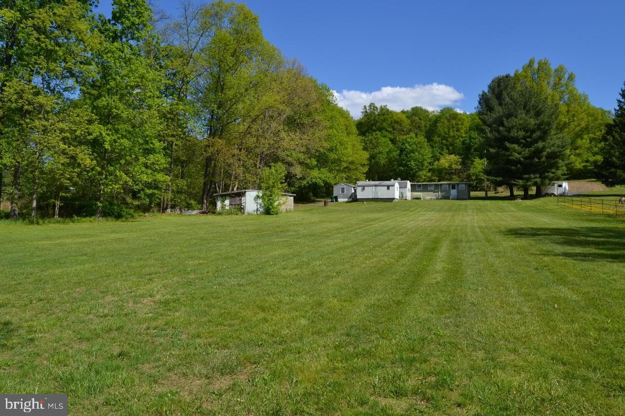 1045 Route 100 photo 7