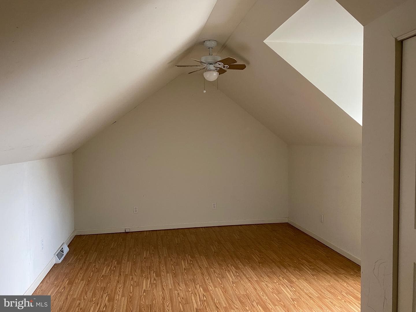 15 Weiser Court photo 34