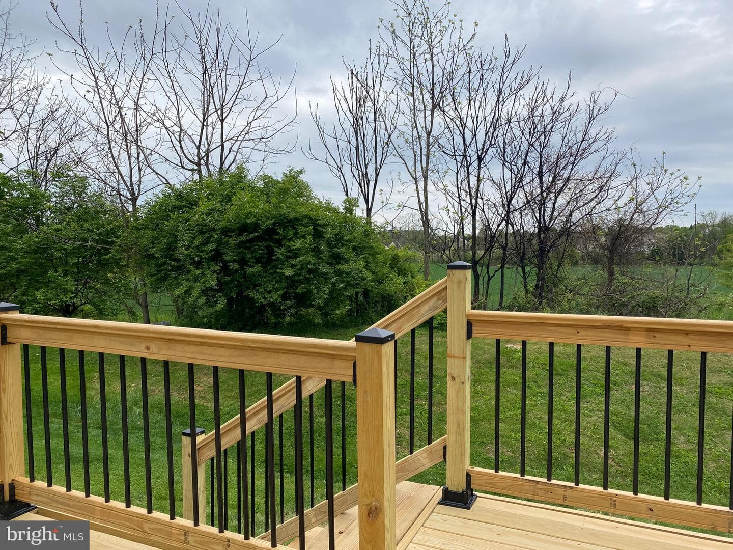 15 Weiser Court photo 4